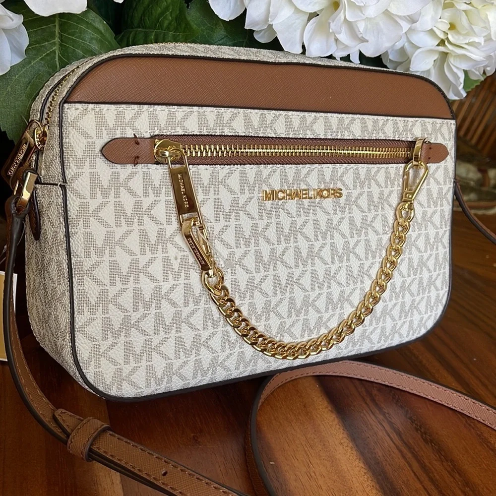MICHAEL Kors Jet Set Large Logo Crossbody Bag
